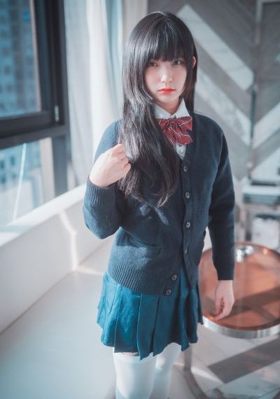黑白森林在线