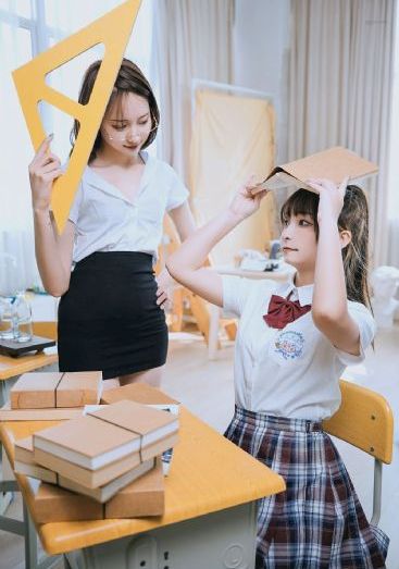 黑色的皮肤上哭泣的女人在线观看