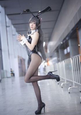 墨雨云间